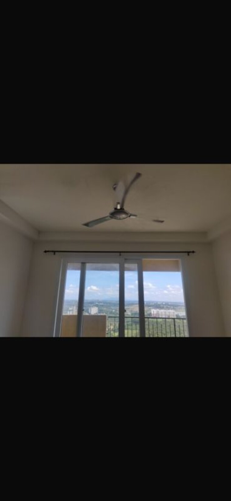 Room, bhartiya-nikoo-homes-phase-2 2 Bedroom 1060 Sq.Ft. Apartment In Thanisandra Main Road Bangalore 10085570