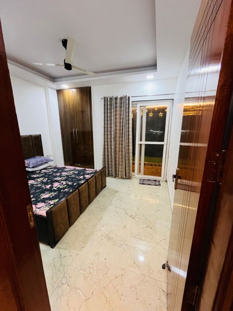 Bedroom, puri-kohinoor 3 Bedroom 150 Sq.Yd. Builder Floor In Sector 89 Faridabad 10228158