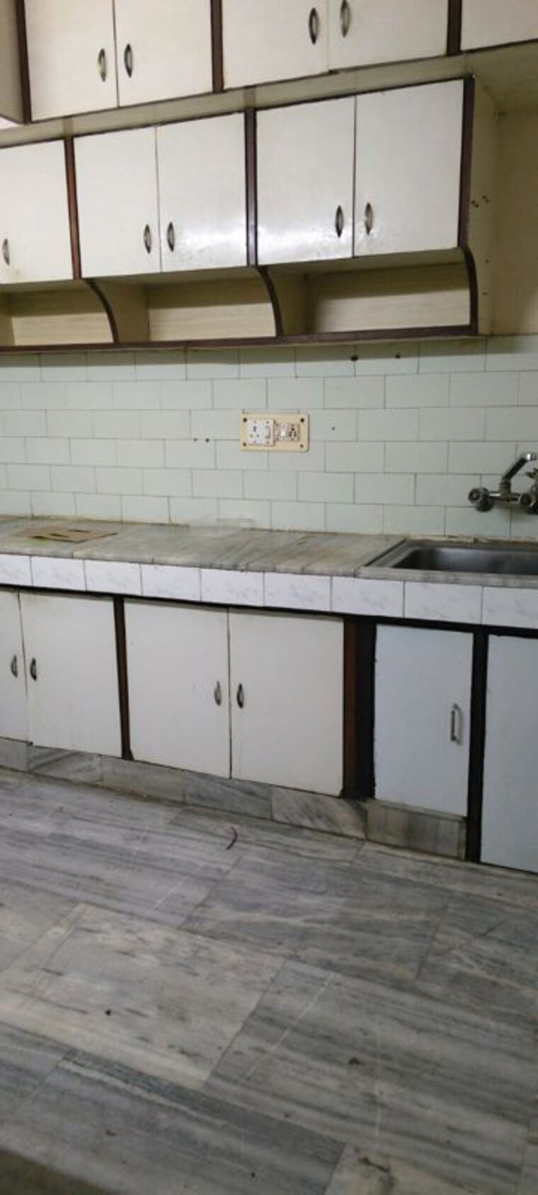 Kitchen, ip extension 3 Bedroom 1500 Sq.Ft. Apartment In Ip Extension Delhi 10228159