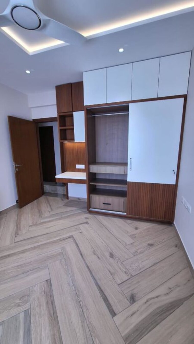 Room, prestige-fairfield 3 Bedroom 2000 Sq.Ft. Apartment In Rmv 2nd Stage Bangalore 10228163