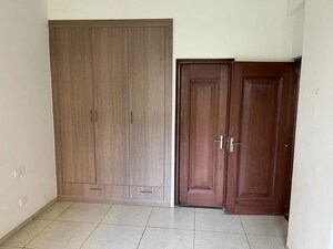 Room in 3 BHK Apartment at Sushma Crescent, Dhakoli – for Sale