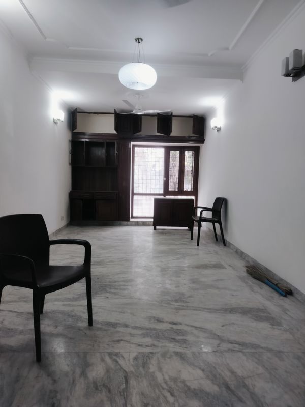 3 BHK + Extra Room Apartment For Rent in Vasant Kunj