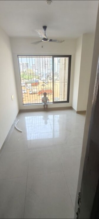 2 BHK + Extra Room Apartment For Rent in Ekta Nagar CHS in Kandivali West, Mumbai