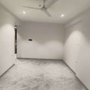 Room in 3 BHK Apartment at Prabhat Bageshree, Goregaon East – for Rent