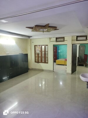 Living Room in 2 BHK Builder Floor at Chinhat – for Rent