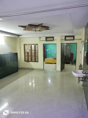 Living Room in 2 BHK Builder Floor at Chinhat – for Rent