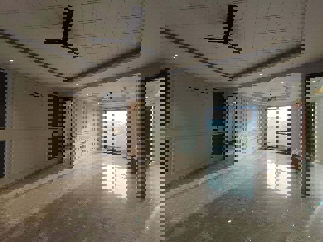 3 BHK + Servant Room 2412 Sq.Ft. Builder Floor in Adani Samsara Ivana