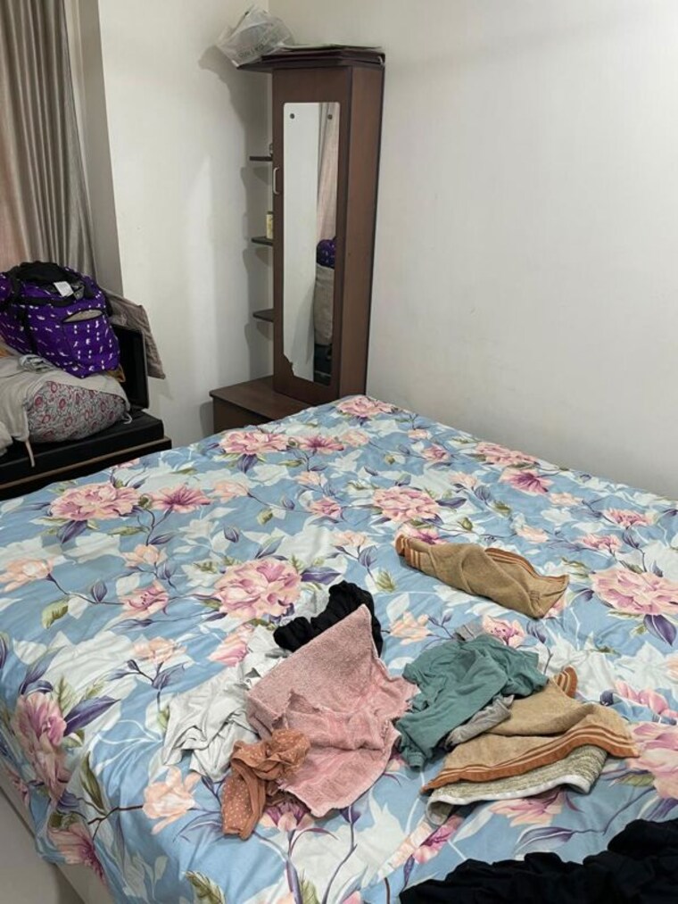 Bedroom, vishwanath-samam 3 Bedroom 1500 Sq.Ft. Apartment In Shela Ahmedabad 10228243