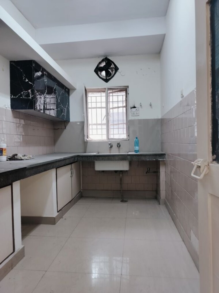 Kitchen, vasant kunj 3 Bedroom 1800 Sq.Ft. Apartment In Vasant Kunj Delhi 10228269