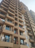 1 BHK + Pooja Room,Servant Room 640 Sq.Ft. Apartment in Global Prestige