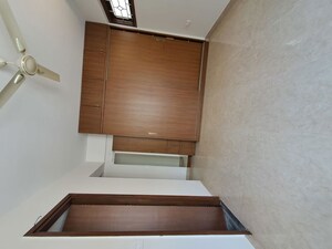 Room in 3 BHK Builder Floor at Jayanagar – for Rent