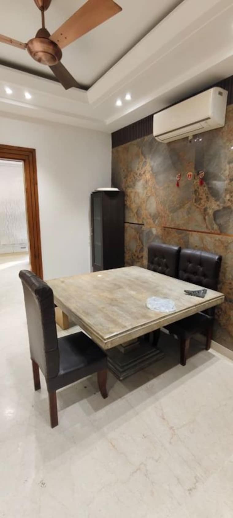 Bedroom, sector 47 3 Bedroom 215 Sq.Yd. Builder Floor In Sector 47 Gurgaon 10228366