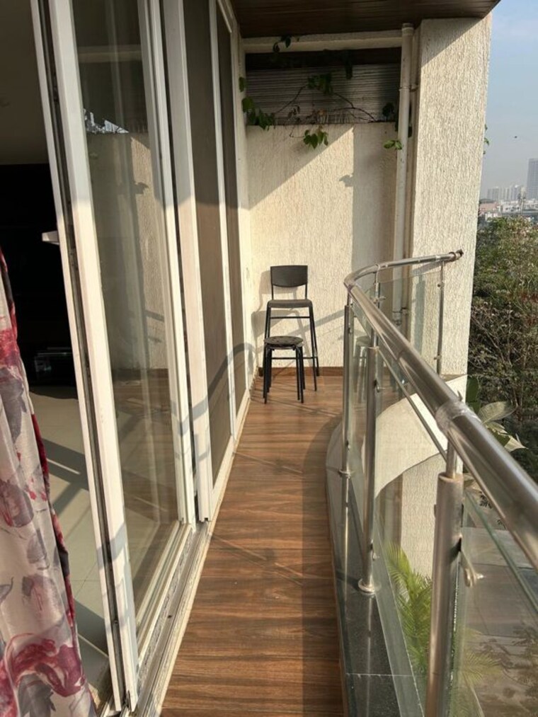 Balcony, baner 4 Bedroom 2500 Sq.Ft. Apartment In Baner Pune 10228372
