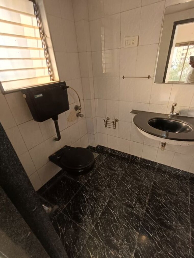 Master Bedroom, shree-krishna-heights-malad 3 Bedroom 1200 Sq.Ft. Apartment In Malad East Mumbai 10228397