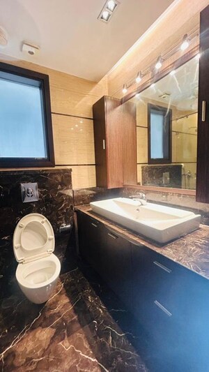 Bathroom in 3 BHK Builder Floor at Malviya Nagar – for Rent