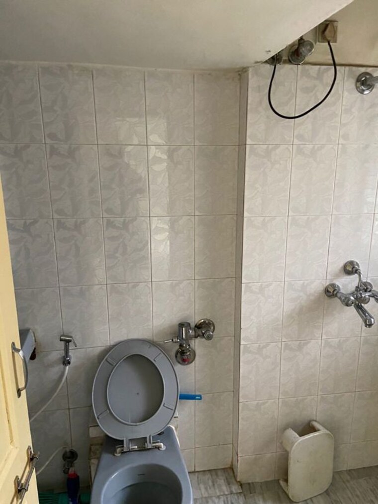Bathroom, k-raheja-raheja-nest 2 Bedroom 930 Sq.Ft. Apartment In Powai Mumbai 10228414