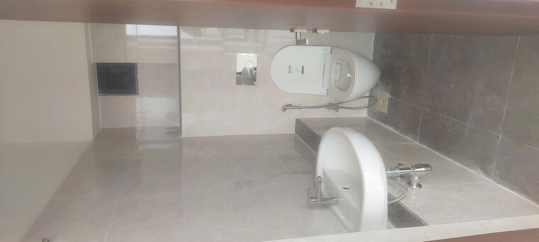 Bathroom, dynamix-divum 2 Bedroom 1150 Sq.Ft. Apartment In Malad East Mumbai 10228354