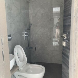 Bathroom in 3 BHK Apartment at Mahavir Shikhhar, Roshan Nagar – for Rent