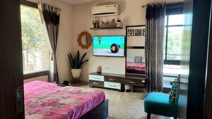 2 BHK Builder Floor For Rent in Sushant Lok I