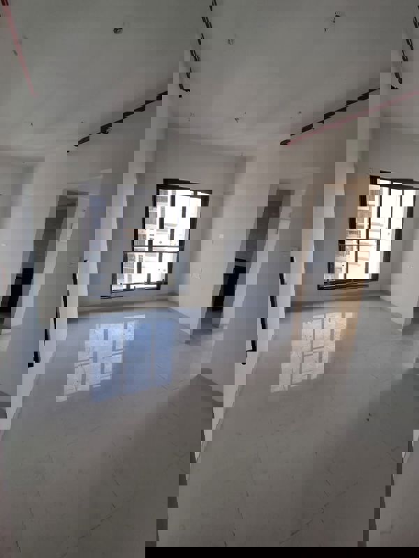 1 BHK 552 Sq.Ft. Apartment in Gurukripa Building