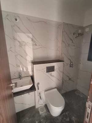 Bathroom in 1 BHK Apartment at Gurukripa Building, Chembur – for Rent