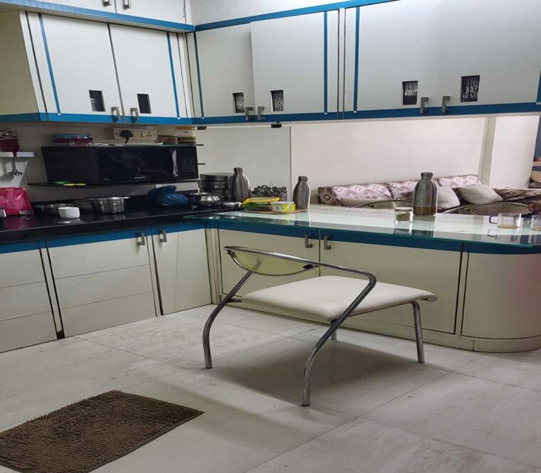 Kitchen, dadar east 1.5 Bedroom 630 Sq.Ft. Apartment In Dadar East Mumbai 10062479