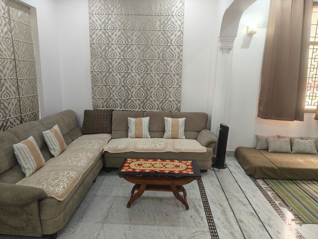 2 BHK + Store Room Builder Floor For Rent in Sector 46