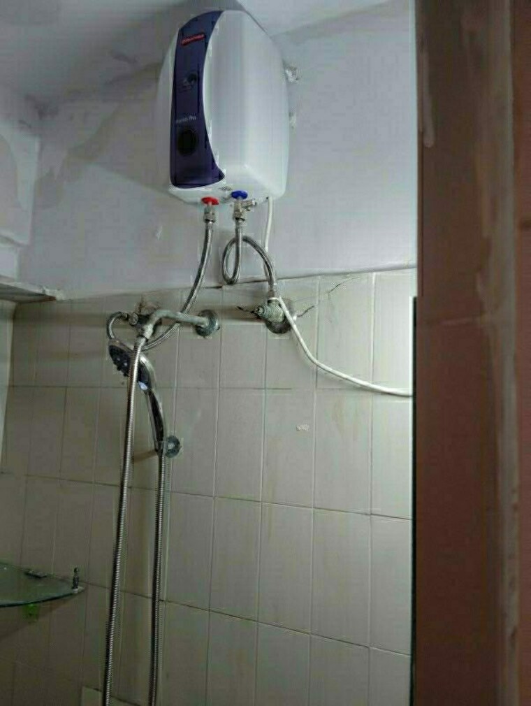 Bathroom, hiranandani-garden-eden-2 1 Bedroom 560 Sq.Ft. Apartment In Powai Mumbai 10228500