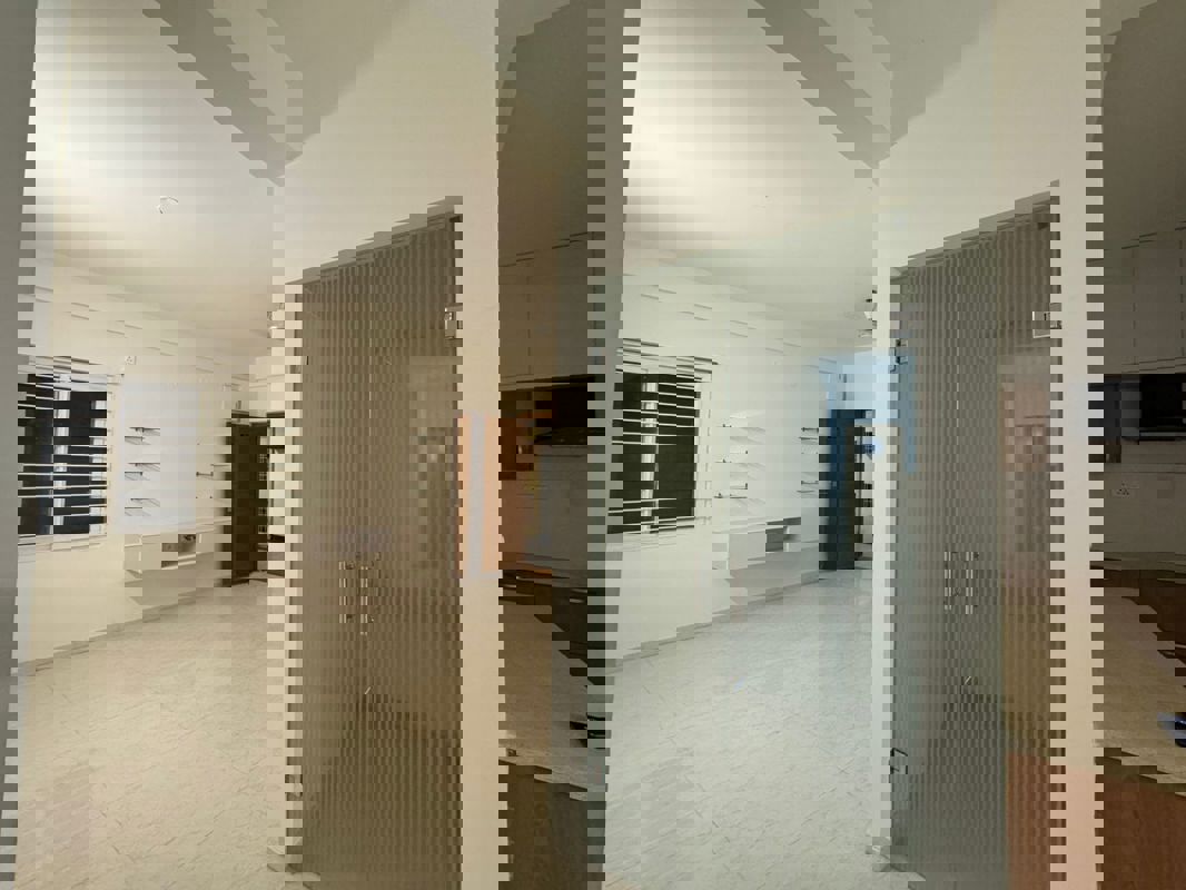 3 BHK + Pooja Room 1890 Sq.Ft. Apartment in Crown Whistling Woods