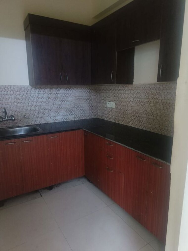 Kitchen, maxblis-grand-wellington 1 Bedroom 615 Sq.Ft. Apartment In Sector 75 Noida 10228575