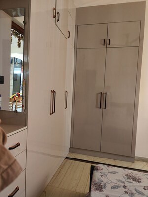 Furnished Amenities in 2 BHK Apartment at Mahagun Mansion I and II, Vaibhav Khand – for Sale