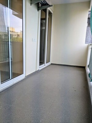 Room in 3.5 BHK Apartment at Pareena Coban Residences, Sector 99a – for Sale