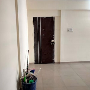 Room in 2 BHK Apartment at Ulwe Sector 3 – for Sale