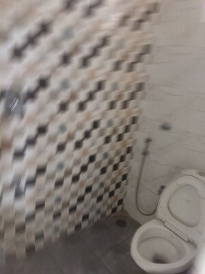 Bathroom in 1 BHK Apartment at Sri Sai Residency Kadubeesanahalli, Kadubeesanahalli – for Rent