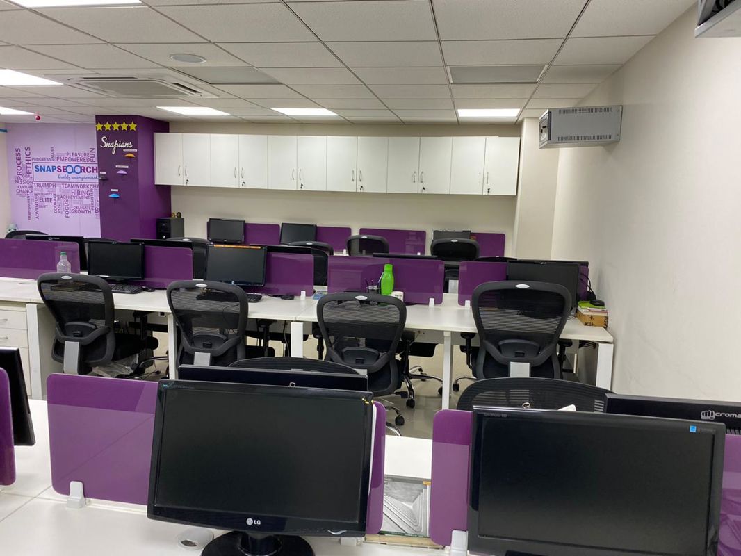 Office Space For Rent in Vastrapur