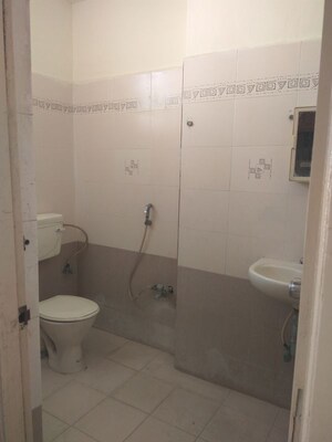 Bathroom in 3 BHK Apartment at Kondapur – for Rent