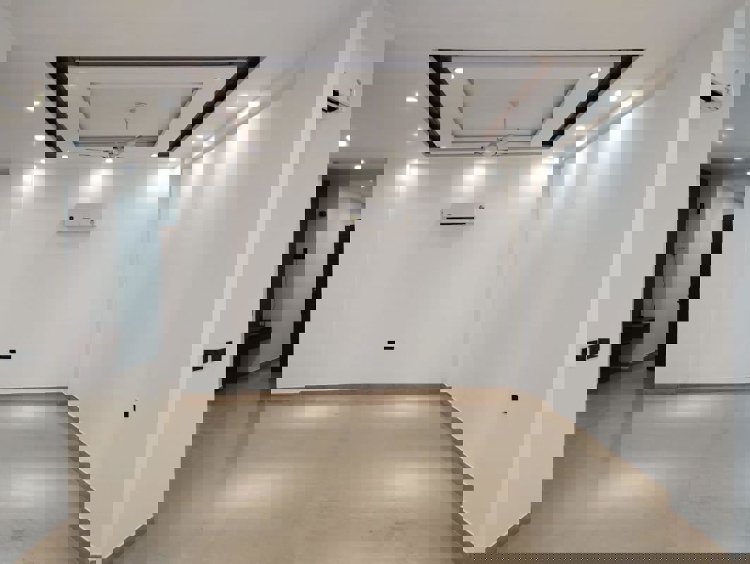 4 BHK + Servant Room 2610 Sq.Ft. Apartment in DLF The Icon