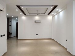 4 BHK + Servant Room Apartment For Sale in DLF The Icon