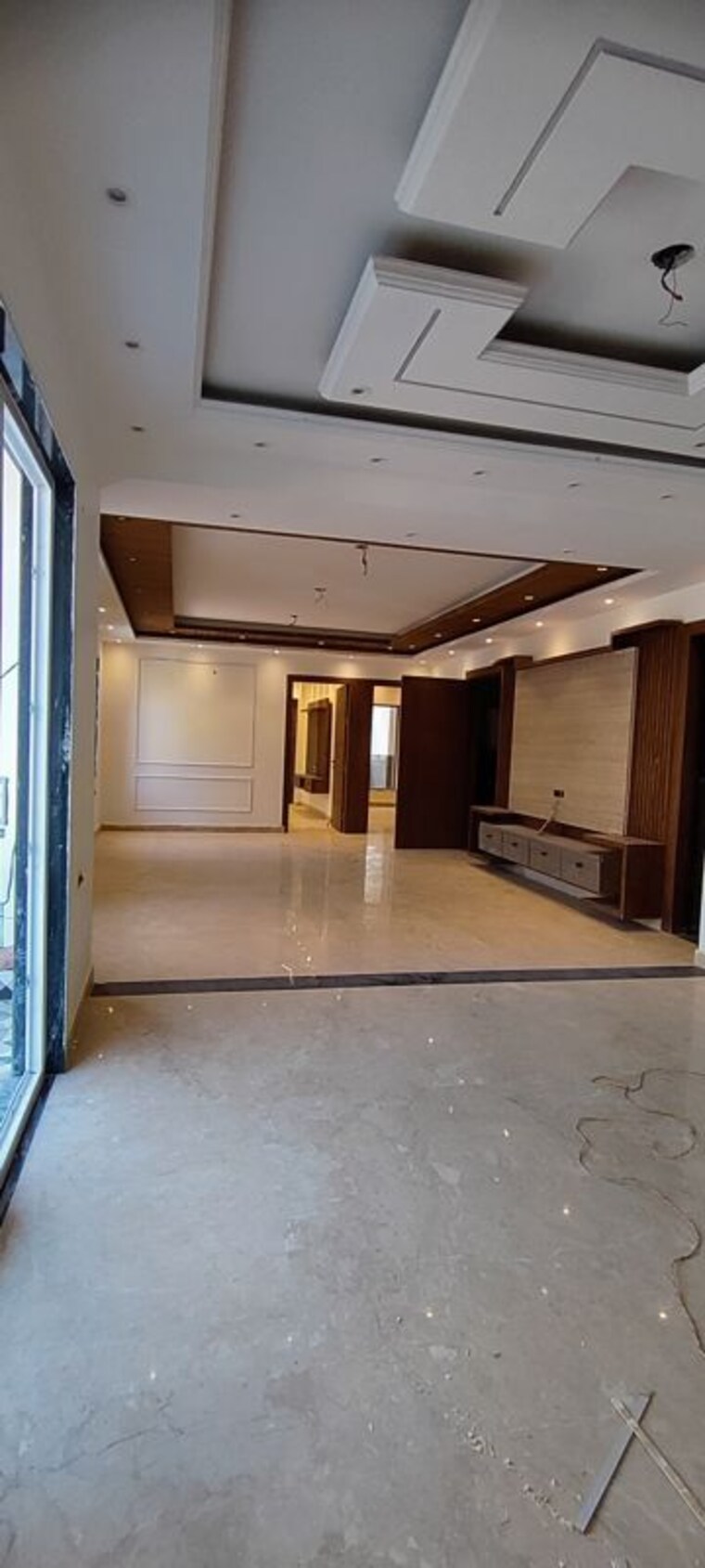 Room, sector 85 3 Bedroom 2700 Sq.Ft. Builder Floor In Sector 85 Faridabad 10228594