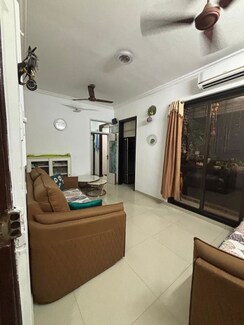1 BHK Apartment For Rent in Hyde Park CHS