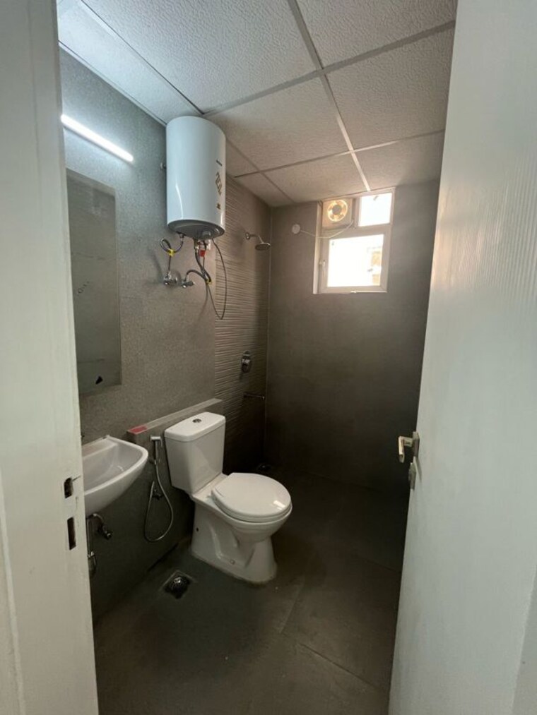 Bathroom, signature-global-city 2 Bedroom 1300 Sq.Ft. Apartment In Sector 37d Gurgaon 10228661