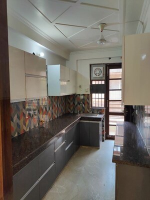Kitchen in 4 BHK Apartment at DLF The Crest, Sector 54 – for Sale