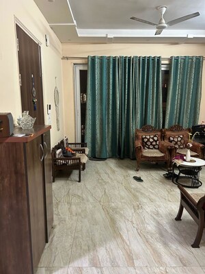 Living Room in 3 BHK Apartment at DLF Park Place, Sector 54 – for Sale