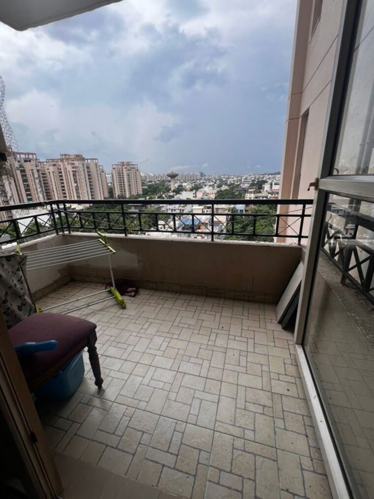 Balcony, orchid-petals 1 RK 650 Sq.Ft. Apartment In Sector 49 Gurgaon 9624702