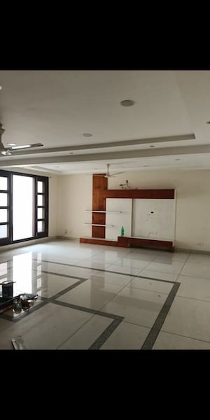 Kitchen in 5 BHK Builder Floor at Sector 8 – for Rent
