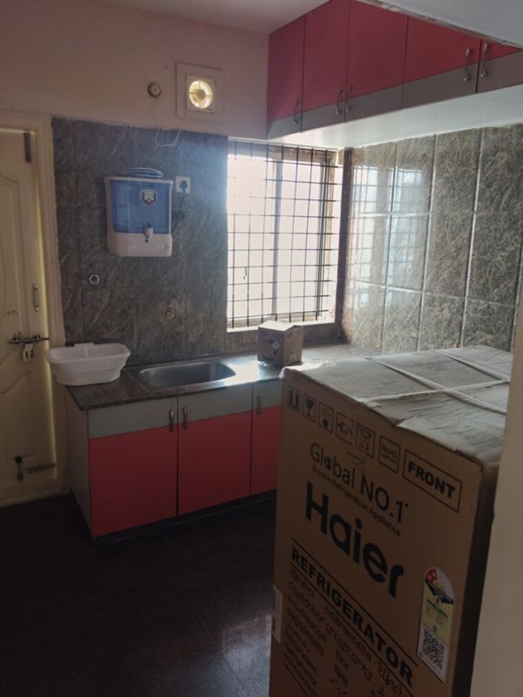 Bathroom, sri-sai-residency-kadubeesanahalli 1 Bedroom 600 Sq.Ft. Apartment In Kadubeesanahalli Bangalore 10228702