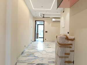 Building Lobby in 2 BHK Builder Floor at Amar Colony – for Rent