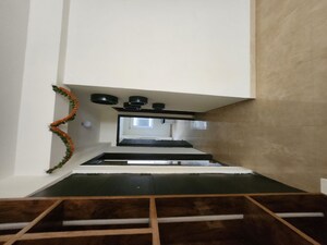 Furnished Amenities in 2.5 BHK Builder Floor at Signature Global Park 4 and 5, Sohna Sector 36 – for Rent