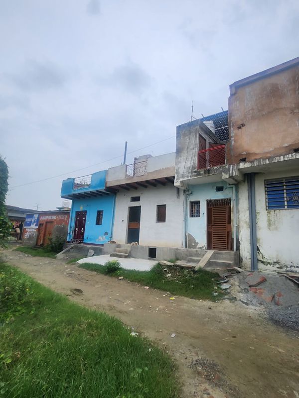 Plot For Sale in Dlf Ankur Vihar
