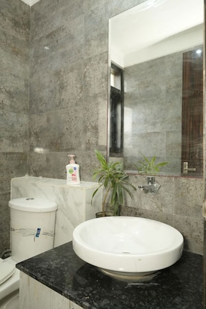 Bathroom in 4 BHK Builder Floor at South City 2 – for Rent